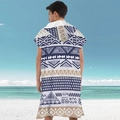 Men's hooded beach poncho with ethnic geometric patterns in white and navy blue - Pullover Style - Ethnic Stripes