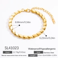 Golden titanium leaf chain bracelet for women with hypoallergenic stainless steel finish - Leaf Link Bracelet (SL41023) / 18K Gold Plated / Gold