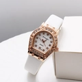 Montre quartz femme élégante avec boîtier strass fer à cheval et bracelet en cuir blanc - Blanc