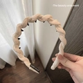 Beige twisted fabric headband with non-slip teeth and handmade label for women - Braided Twist Style (FG693) / Beige