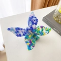 Butterfly hair claw clip with colorful marble acetate texture in blue and purple tones - 11cm / Deep Blue