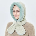Sciarpa con cappuccio invernale da donna verde chiaro in maglia con bordo in ecopelliccia - Ciano