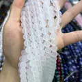 Strang aus mattweißen Naturkristallperlen für DIY-Schmuckherstellung und Basteln - Matte Weißer Kristall / 6mm/ca. 62 Stück