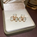 Clover Shape (HE25781) / Blue