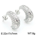 Pendientes en forma de C de acero de titanio plateado con pedrería de 18K - Color Acero (KE113818-KFC)