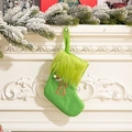 Calza di Natale in maglia verde con lettera B in paillettes dorate e bordo di peluche - Lettera B