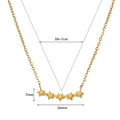 Collier en acier inoxydable plaqué or 18k avec cinq breloques étoiles et dimensions - Rangée de Cinq Étoiles
