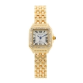 Damen Quarz Uhr in Gold mit quadratischer Strass Lünette und Legierung Gliederarmband - Zirkonia Eingelegt / Gold