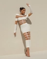 Detail van de witte bodycon jurk met mesh patchwork en geometrische uitgesneden details - S / Wit