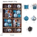 Blauwe en zilveren kerstversiering set met glitterballen, dennenappels en geschenkjes - Blauw-Zilveren Serie Set / Blauw