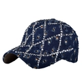 Berretto in denim blu scuro con strass argento a griglia e dettagli strappati retrò - Blu scuro