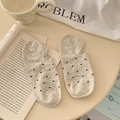 Light grey polka dot low cut invisible socks with black spots for a minimalist look - One Size / Light Gray