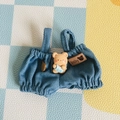 Blaue Denim-Puppenhose mit süßem Bären-Dekor und braunem Baby-Lederetikett - Passend für 17cm Puppe / Piano Bär Denim-Latzhose