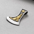 Vintage Viking dubbele bijl hanger met gouden wolfskop en Valknut symbool in zilveren finish - Zilver met Goud Hanger (KP130625-TLX)