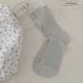 Minimalist light blue ribbed crew socks in a soft cotton blend for a cozy ins-style look - One Size / Light Blue