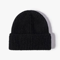 Gorro beanie clásico de punto acanalado negro con textura vertical gruesa para invierno - Talla única / Negro