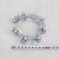 Rond de serviette couronne de baies argentées pour décoration de table de Noël - Diamètre Intérieur 6,5 cm / Argenté