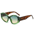 Occhiali da sole cat-eye classici con montatura verde e stanghette tartarugate vista 45 gradi - Montatura Verde Lenti Tè Verde
