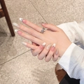 Uñas postizas largas tipo ataúd rosa nude con detalles de perlas y pedrería elegante - XS / Ataúd Medio (2281)