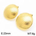 Minimalistische goldene Herz-Ohrstecker mit gestreifter Textur und poliertem Finish - Ovaler Voller Gestreifter Stil (KE113746-KFC) / Gold