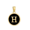 Macro-detail van een ronde gouden roestvrijstalen hanger met een zwarte emaille letter H - H-Zwart Emaille