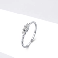 Anello elegante in argento sterling 925 a tre pietre con fascia intrecciata - Taglia US 5 / Argento
