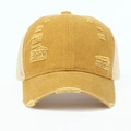 Cappellino vintage in cotone lavato giallo zenzero con dettagli strappati e rete - Taglia unica / Giallo