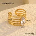 Dimensiones detalladas del anillo ancho de oro con circón marquise y bandas de cuentas - Blanco