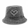 Cappello da pescatore in denim lavato grigio antracite con ricamo a cuore bianco chic - M (56-58cm) / Nero con Cuore Bianco