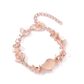 Pulsera de flores oro rosa con ópalo ojo de gato rosa y detalles de circonita - Brote de rosa con piedra ojo de gato (10655)