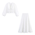 Franse stijl witte kant tweedelige set met V-hals top met lange mouwen en A-lijn rok - S / Wit