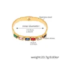Dettaglio del bracciale in acciaio inossidabile con sei pietre di vetro colorate - Oro Pietra di Vetro Colorata / Oro