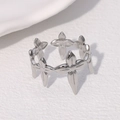 Minimalist stainless steel open leaf ring with vintage floral cross pattern and silver finish - Steel