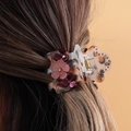 Pinza per capelli tartarugata con accenti floreali viola e rosa sui capelli - Fiore Viola Leopardo Tartarugato-H479