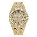 Reloj de cuarzo de lujo para hombre en color dorado con cristales y ventana de fecha - Dorado