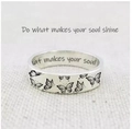 Silberner Ring mit Schmetterlingsgravur und motivierendem englischem Schriftzug - Silberner Schmetterlingsring (Einzeln)