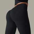 High waist seamless black ribbed leggings with ruched scrunch butt lifting effect - S / Bottoms / Black