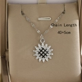 Collier pendentif tournesol minimaliste avec chaîne argentée et cristal, longueur 40+5cm - Tournesol