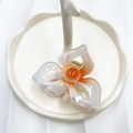 Gradient orange floral claw clip made of translucent acrylic for elegant hair styling - Orange (Hollow Triangle Flower)