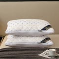Pair of luxury hotel pillows with white diamond quilting and grey gold trim details - 48*74cm (Low 550g) / White Rhombus 3D Edge
