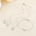 Set gioielli cuore argento con collana bracciale e orecchini su tessuto morbido - Strass Color Acciaio (KS222287-HR)