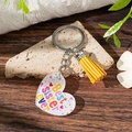 Portachiavi a cuore in acrilico con nappa gialla e scritta Best sister ever su legno - Best sister ever (24060424-Stile 7)