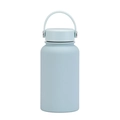 Vacuum insulated 650ml stainless steel water bottle in a refreshing mint blue finish - Cyan White