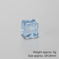 Close-up of a 18mm light blue resin ice cube with size and weight detail overlay - Transparent Light Blue