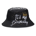 Schwarzer Anglerhut mit weißem It's my Birthday Text und goldenem Kronen-Print - M (56-58cm) / Geburtstagskrone Textdruck(9#)