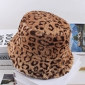 Chapeau bob d'hiver en fausse fourrure avec motif léopard classique et peluche douce - 57-58cm (Ajustable) / Léopard Kaki