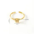 Dettaglio dell'anello a farfalla in acciaio inossidabile placcato oro 18K con cristalli - Aperto Regolabile / Oro