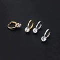 Orecchini a cerchio minimalisti con zirconi in oro e argento e pietre dal taglio brillante - S704-2 / Oro