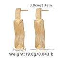 Detailed view of 18K gold plated double layer heart earrings with size and weight info - Irregular Rectangular Texture - Gold (KE1046)