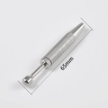Detailweergave van een 65 mm roestvrijstalen 4-klauw grijper voor sieraden op witte basis - 65mm / Staalkleur
